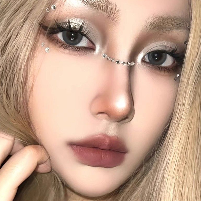 สติ๊กเกอร์เพชรติดหน้า ติดตา ติ - Beauty & Makeup Katia Di Paola บทวิจารณ์และราคา